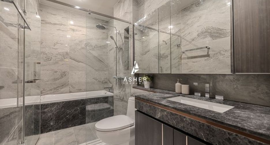 For rent 2 bedrooms condo in Khlong Toei, Bangkok
