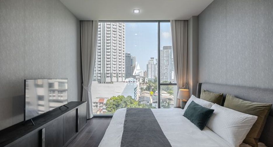 For rent 2 bedrooms condo in Khlong Toei, Bangkok