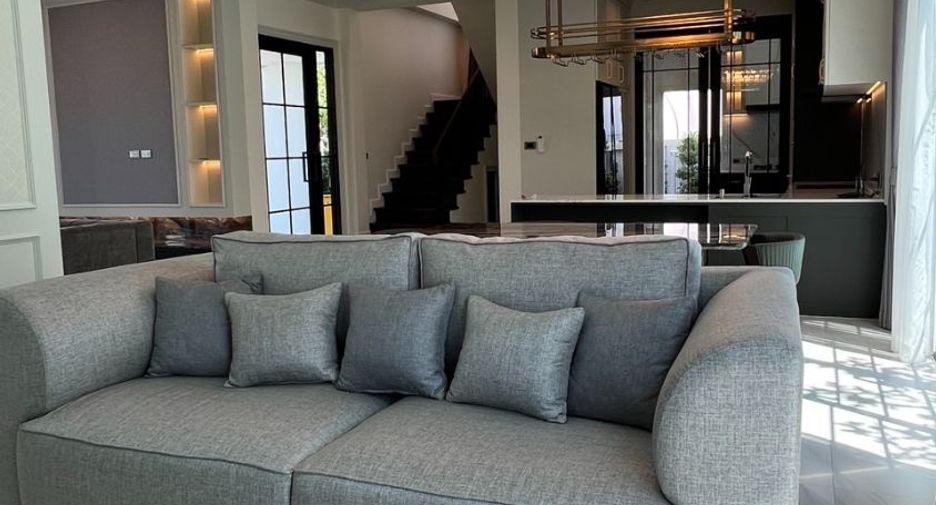 For rent and for sale 5 bedrooms house in Hang Dong, Chiang Mai