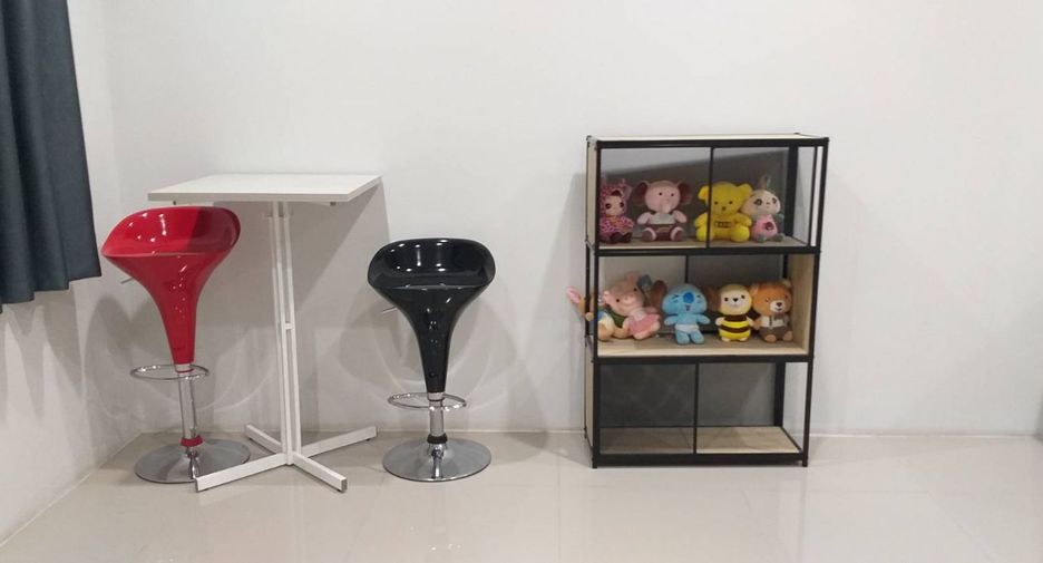 For sale 3 bedrooms townhouse in Pluak Daeng, Rayong