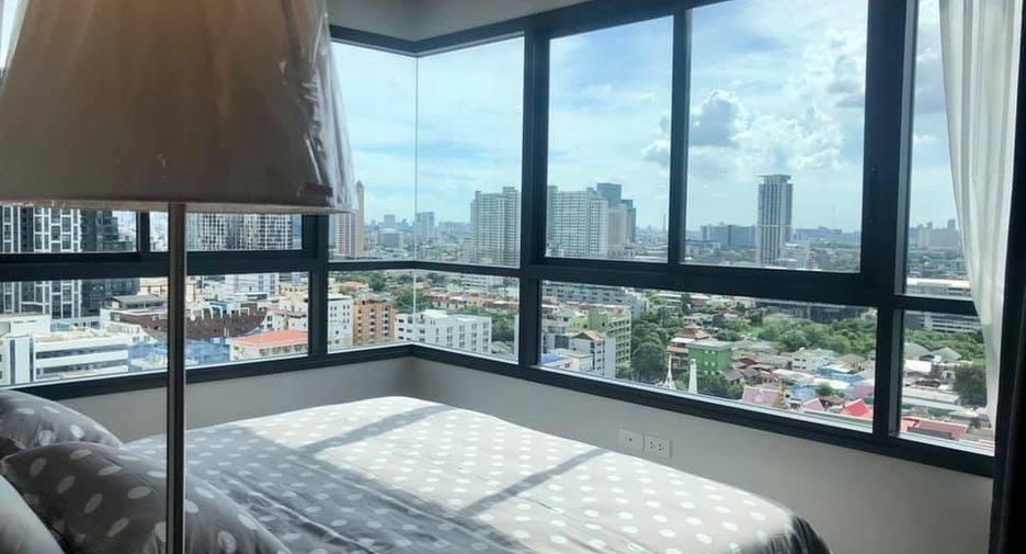 À louer 2 chambres condo à Phaya Thai, Bangkok