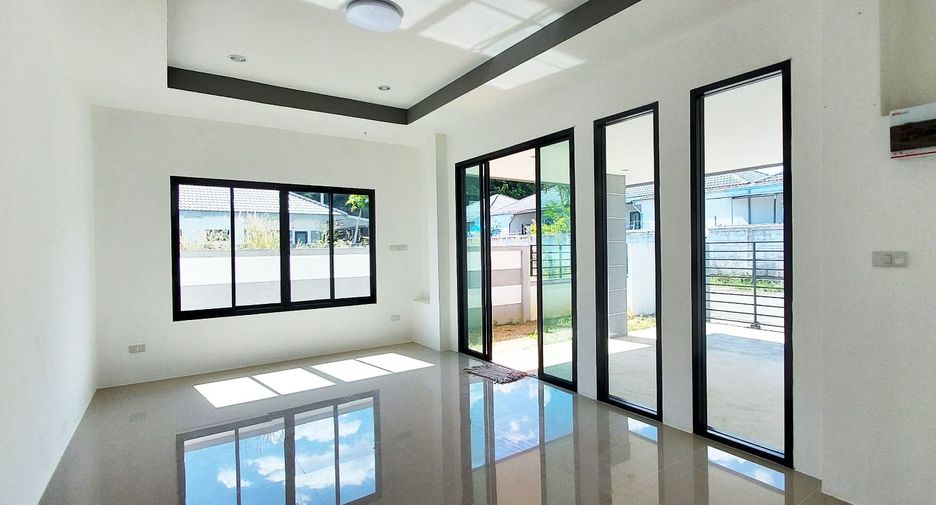 For sale 3 bed villa in Nikhom Phatthana, Rayong