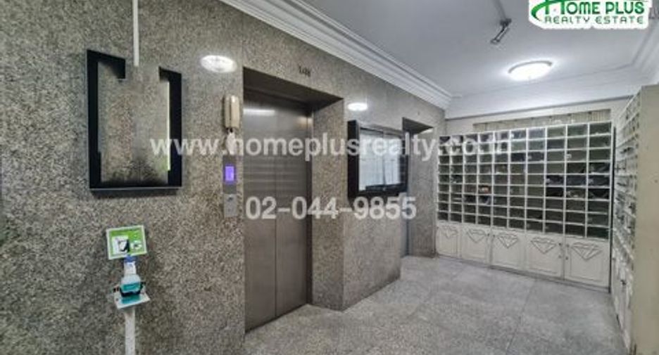 À vendre 2 chambres condo à Sathon, Bangkok
