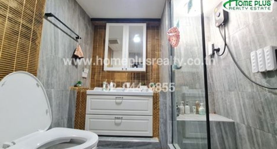À vendre 2 chambres condo à Sathon, Bangkok