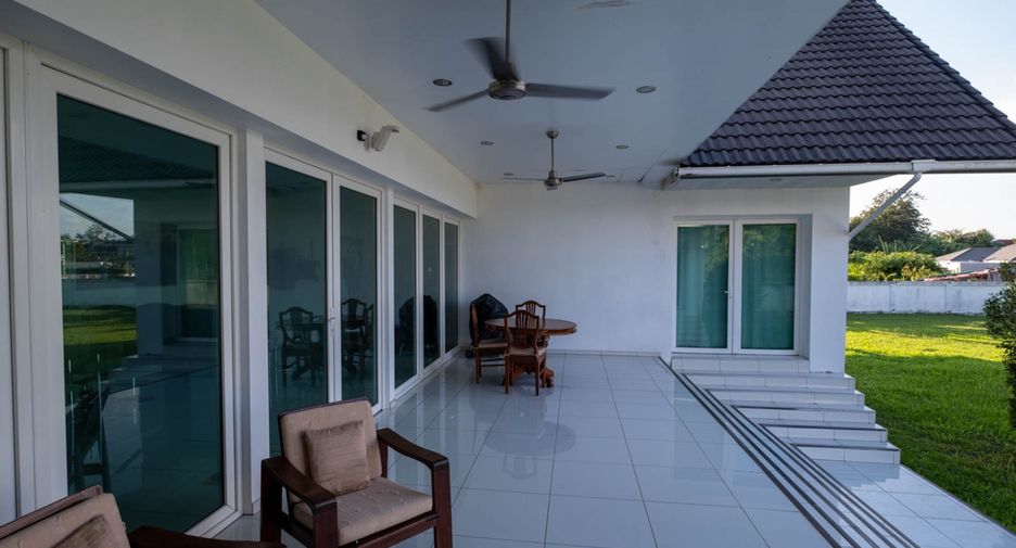 Casa en venta de 2 habitaciones en San Sai, Chiang Mai