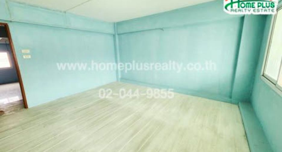 For sale 2 bedrooms retail Space in Phatthana Nikhom, Lopburi