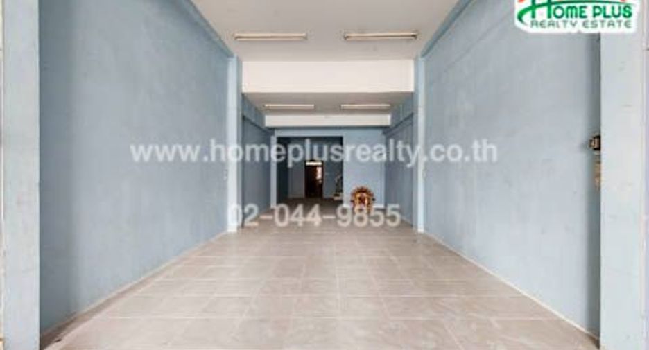 For sale 2 bedrooms retail Space in Phatthana Nikhom, Lopburi
