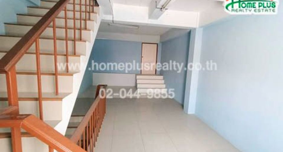 For sale 2 bed retail Space in Phatthana Nikhom, Lopburi