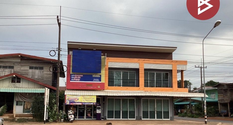 For sale 2 bed retail Space in Pla Pak, Nakhon Phanom