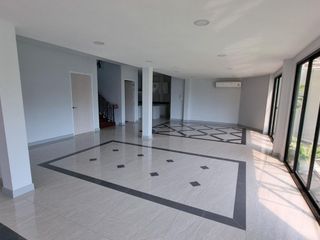 ขาย 6 ห้องนอน บ้านเดี่ยว ใน บางพลี, สมุทรปราการ