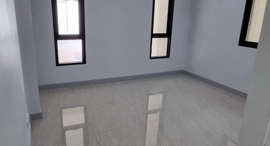 À vendre 6 chambres maison à Bang Phli, Samut Prakan