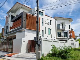 ขาย 6 ห้องนอน บ้านเดี่ยว ใน บางพลี, สมุทรปราการ