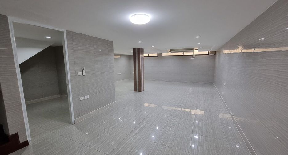 À vendre 6 chambres maison à Bang Phli, Samut Prakan