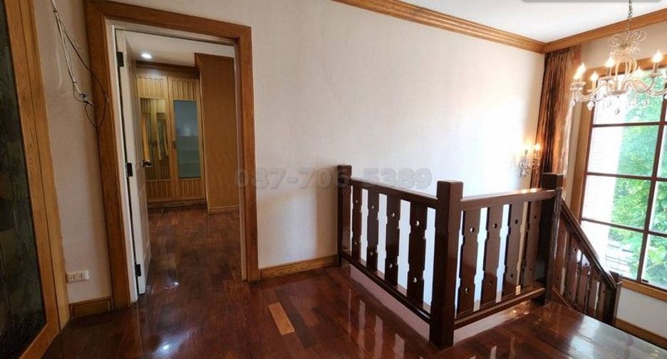 For sale 4 bedrooms house in Bueng Kum, Bangkok