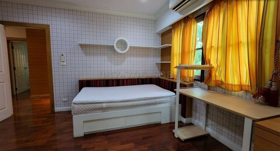 For sale 4 bedrooms house in Bueng Kum, Bangkok