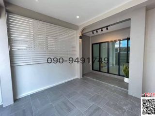 For sale 2 ベッドルーム house in Phra Khanong, Bangkok