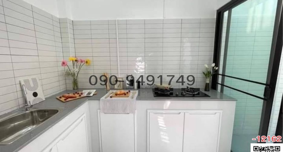 For sale 2 bedrooms house in Phra Khanong, Bangkok