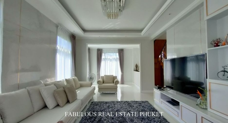 For sale 3 ベッドルーム villa in Kathu, Phuket