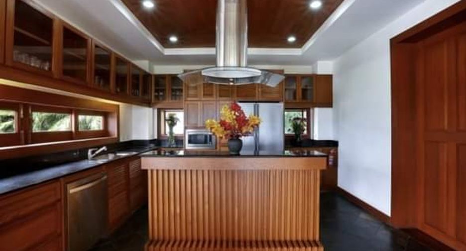 For rent そして for sale 6 ベッドルーム villa in Thalang, Phuket