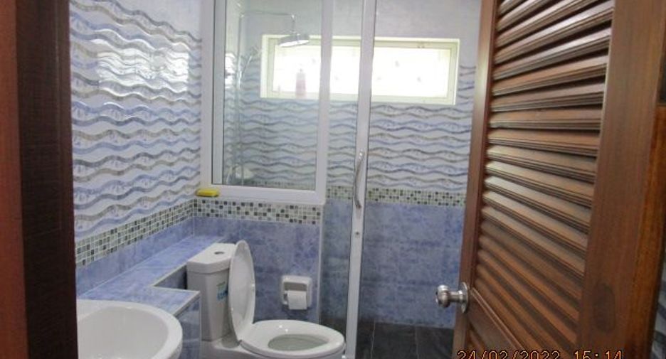 Casa en venta de 5 habitaciones en Ban Khai, Rayong