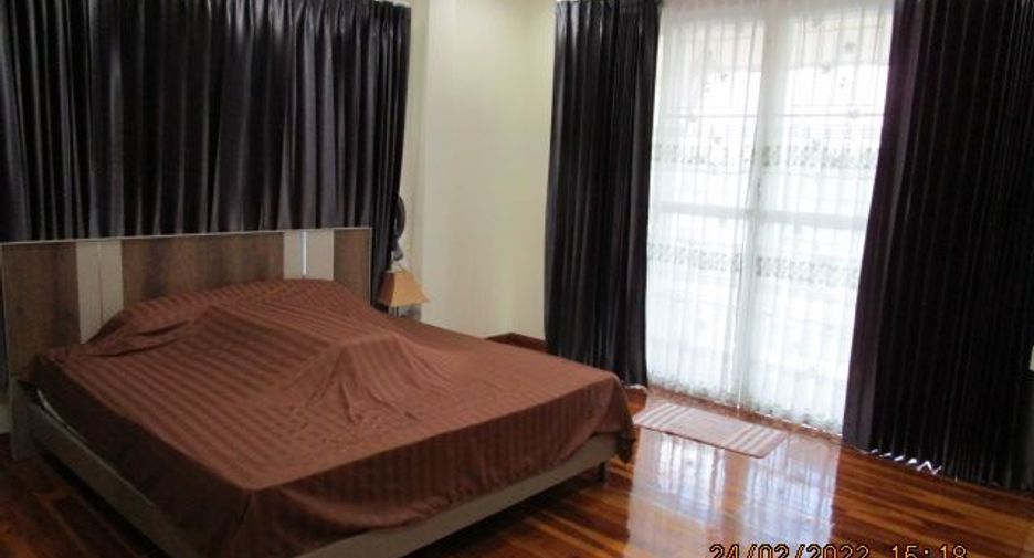Casa en venta de 5 habitaciones en Ban Khai, Rayong