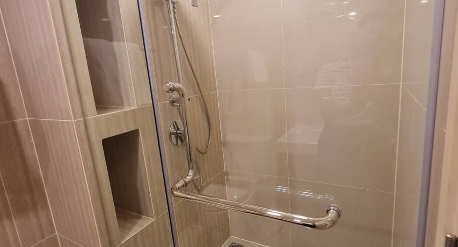 For sale 1 bed condo in Suan Luang, Bangkok