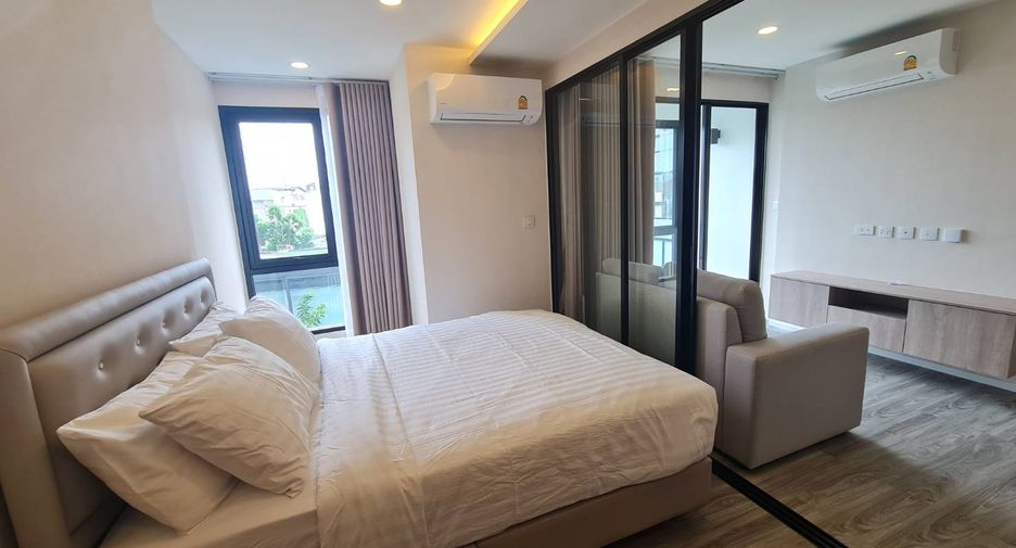 For sale 1 bed condo in Suan Luang, Bangkok