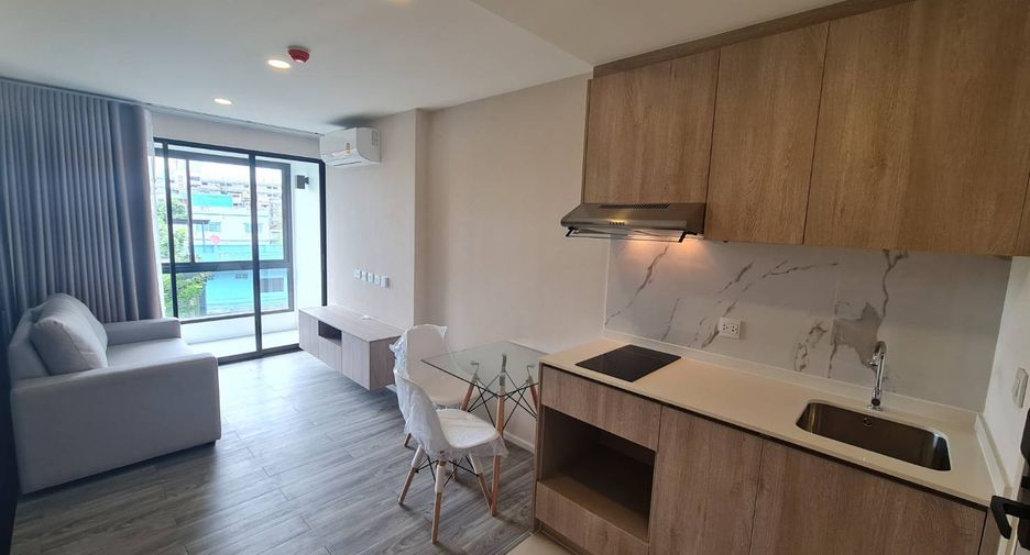 For sale 1 bed condo in Suan Luang, Bangkok