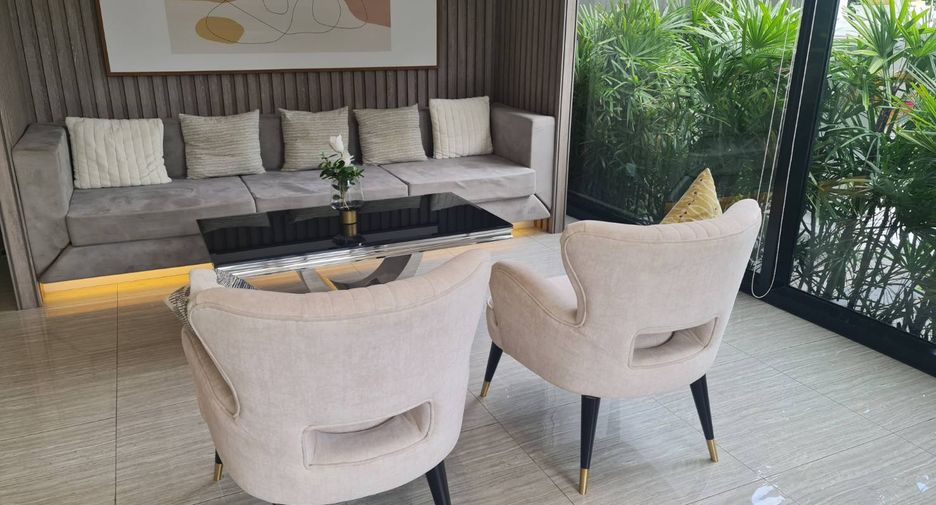For sale 1 bed condo in Suan Luang, Bangkok