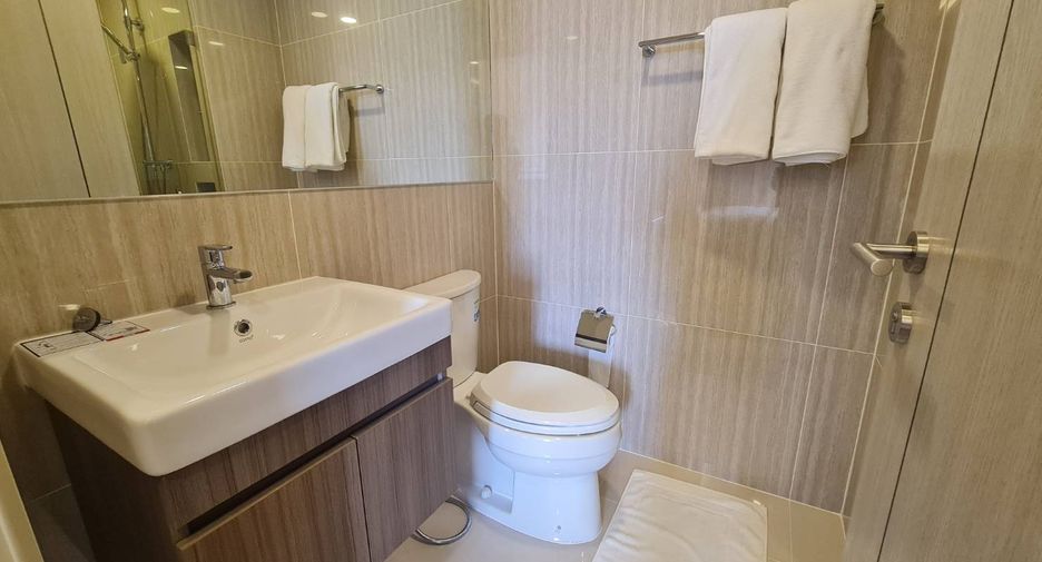 For sale 1 bed condo in Suan Luang, Bangkok