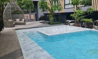 For sale 1 bed condo in Suan Luang, Bangkok