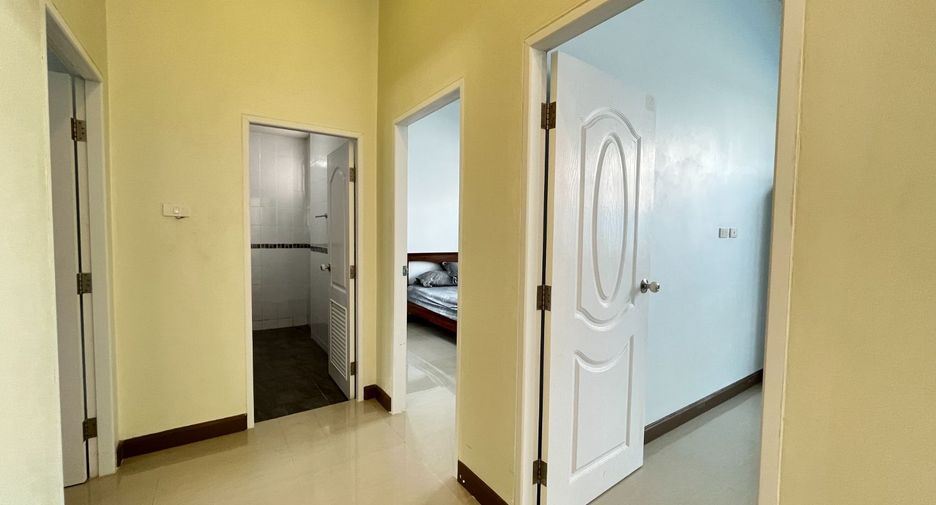 For rent 3 bedrooms house in Takua Thung, Phang Nga