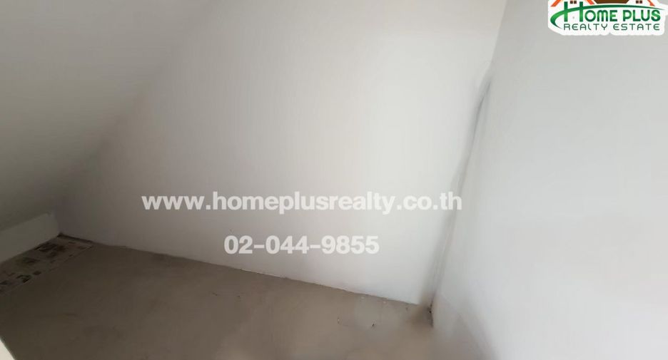 出售 3 卧室 联排别墅 在 Mueang Chon Buri, Chon Buri