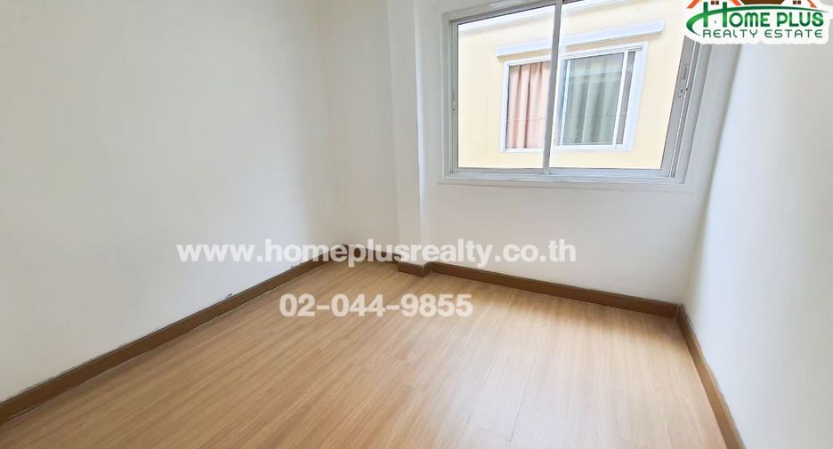 出售 3 卧室 联排别墅 在 Mueang Chon Buri, Chon Buri