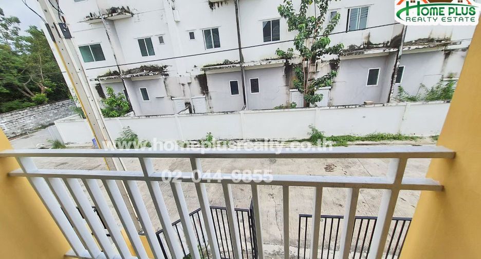 出售 3 卧室 联排别墅 在 Mueang Chon Buri, Chon Buri