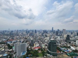 Wohnung zur Miete mit 1 Zimmer in Khlong San, Bangkok