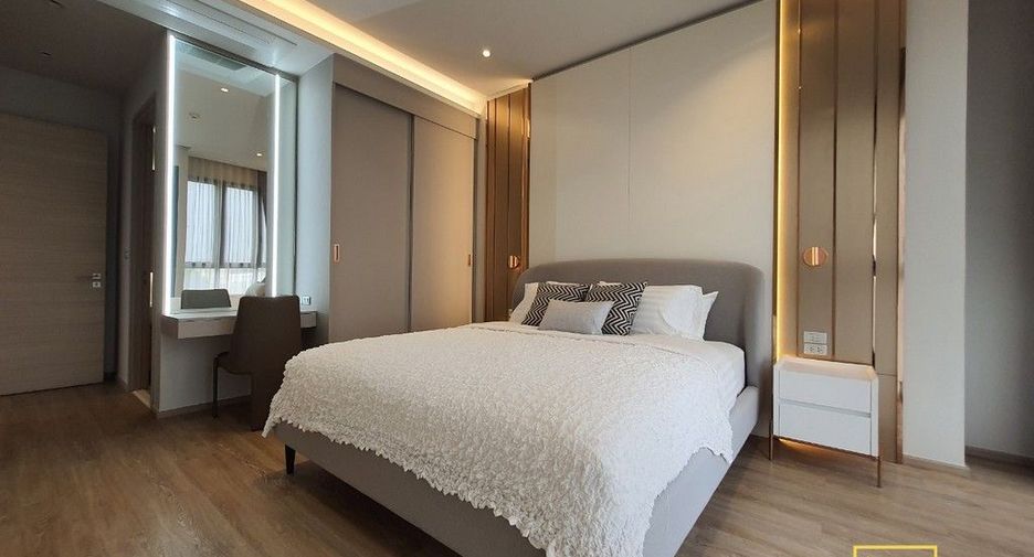 For rent 3 bed serviced apartment in Mueang Samut Prakan, Samut Prakan