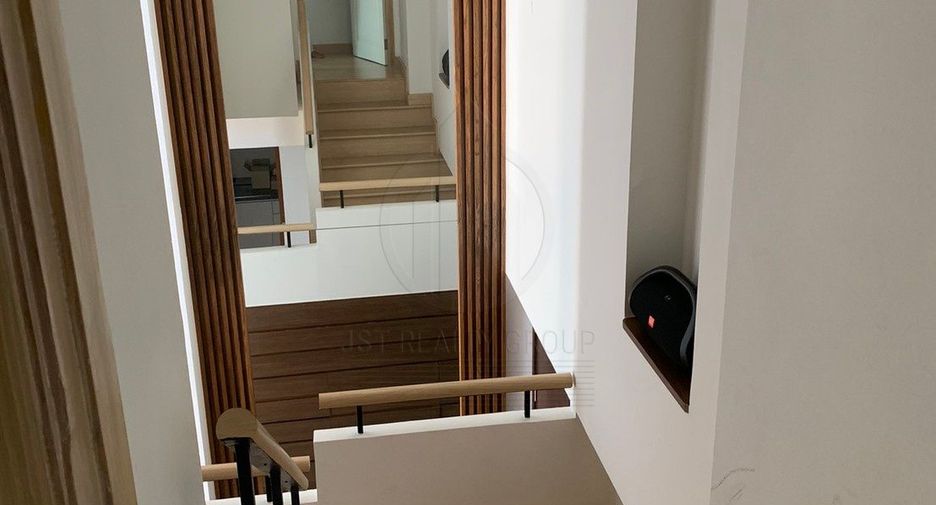 Wohnung zur Miete und zum Kauf mit 2 Zimmer in Pathum Wan, Bangkok