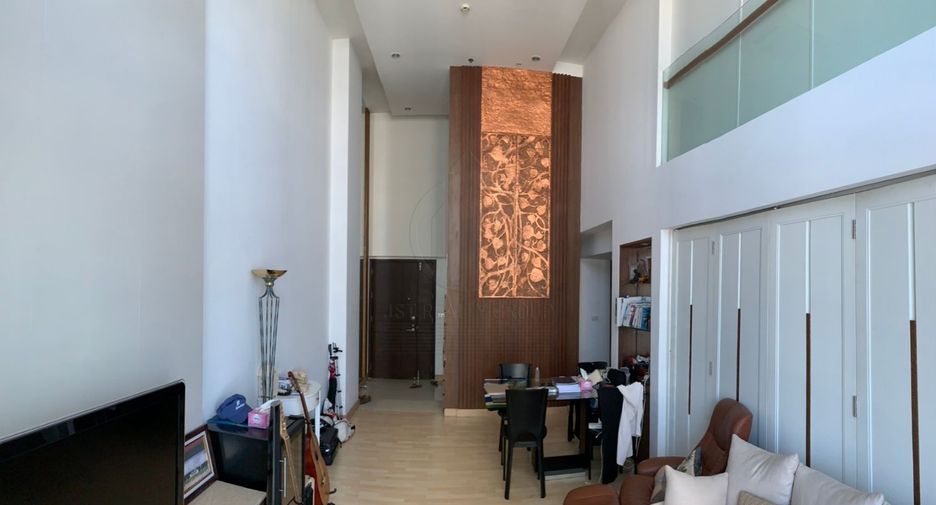 Wohnung zur Miete und zum Kauf mit 2 Zimmer in Pathum Wan, Bangkok
