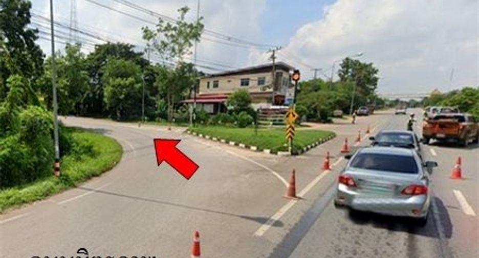For sale 4 bedrooms townhouse in Phen, Udon Thani