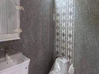 For sale 3 bed office in Huai Khwang, Bangkok