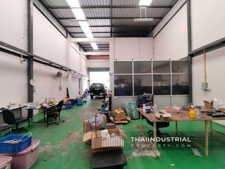 Almacén en venta en Bang Phli, Samut Prakan