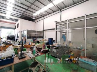 Almacén en venta en Bang Phli, Samut Prakan