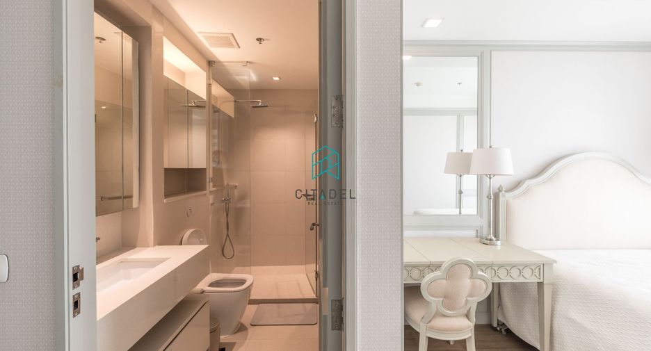 Condo en venta de 2 habitaciones en Sathon, Bangkok
