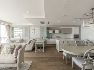 For sale 2 bedrooms condo in Sathon, Bangkok