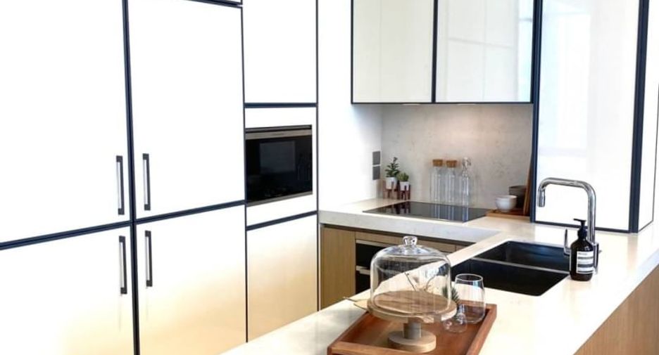 For rent and for sale 2 bedrooms condo in Khlong Toei, Bangkok