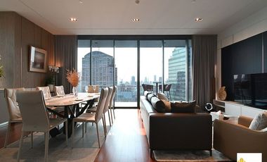À louer 3 chambres condo à Khlong Toei, Bangkok