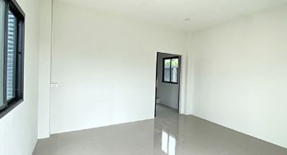 For rent 3 bed warehouse in Bang Bua Thong, Nonthaburi
