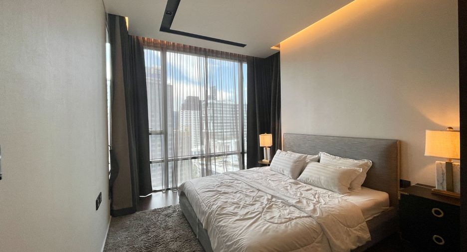 For rent 2 bedrooms condo in Watthana, Bangkok