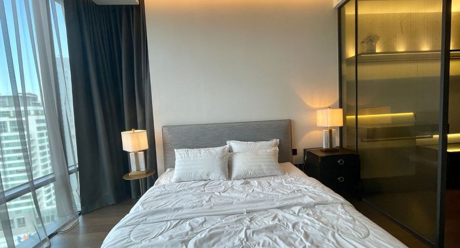 For rent 2 bedrooms condo in Watthana, Bangkok